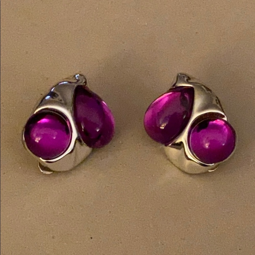 Vintage Clip-on Purple and silver tone earrings